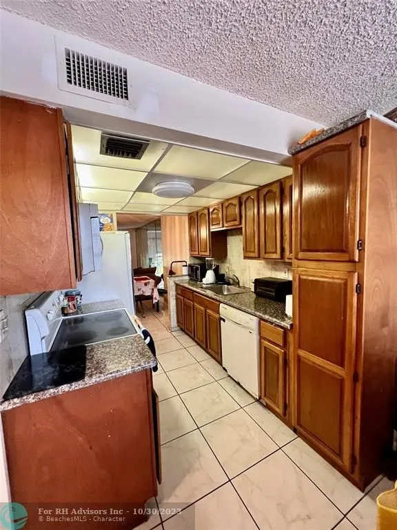Unit for sale at 3070 NW 48th Ter, Lauderdale Lakes, FL 33313