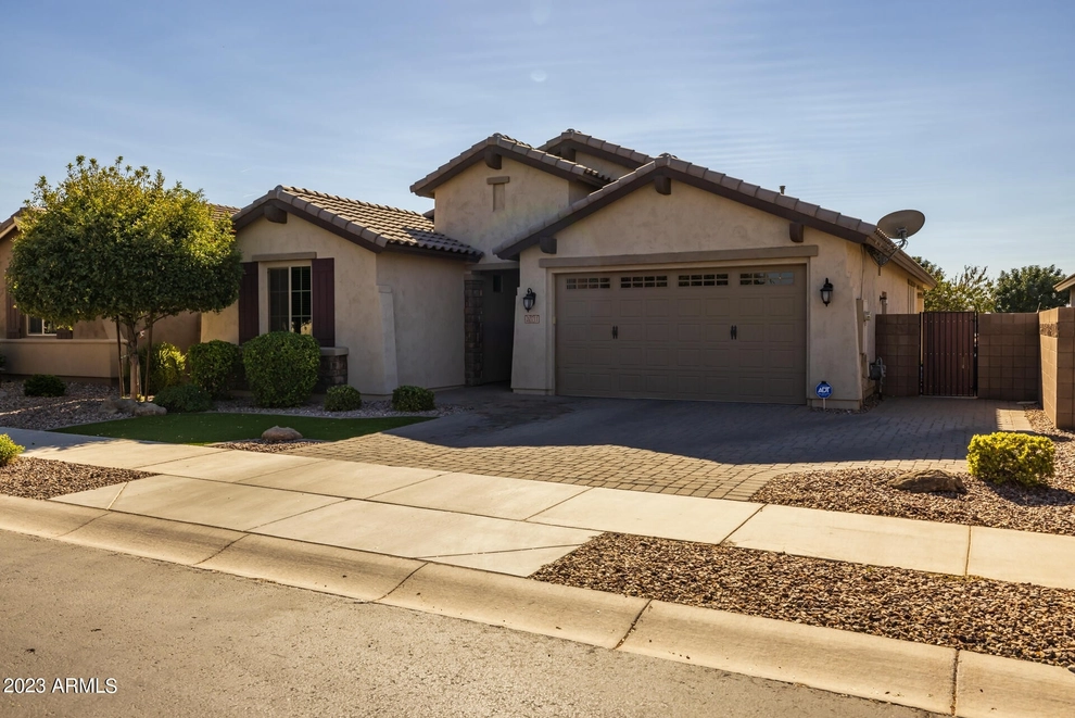 Photo of 20711 East Canary Way, Queen Creek, AZ 85142