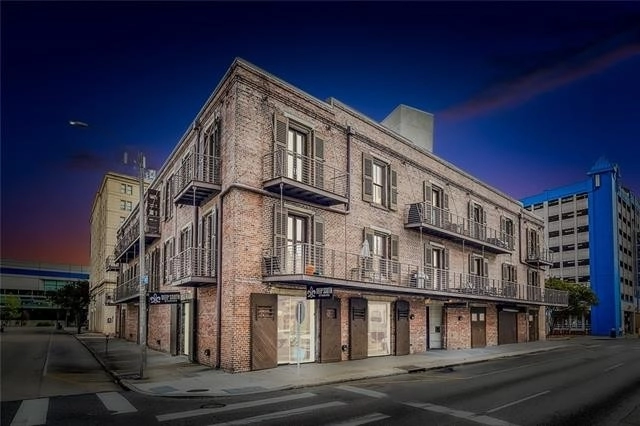 Unit for sale at 900 S PETERS Street, New Orleans, LA 70130