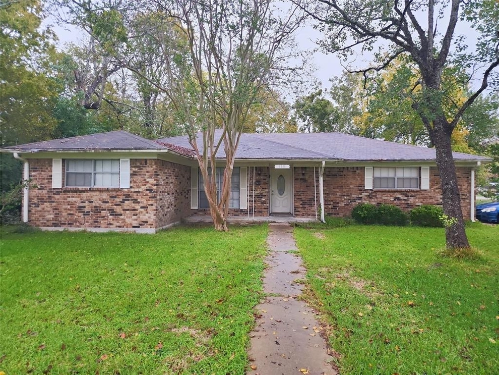 Unit for sale at 4533 29th Street, Dickinson, TX 77539