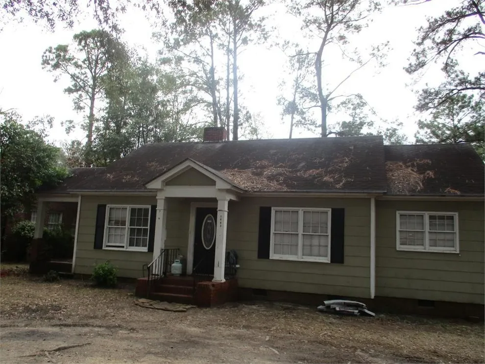 Unit for sale at 1002 1st Avenue, Albany, GA 31701
