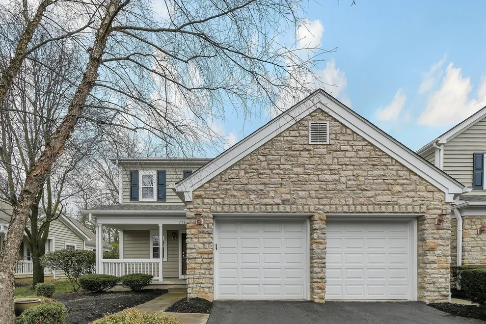 Photo of 316 Buck Run Trail, Westerville, OH 43082