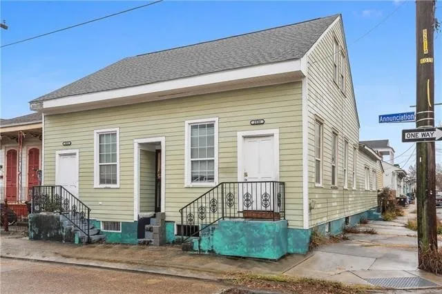 Photo of 2928 Annunciation Street, New Orleans, LA 70115