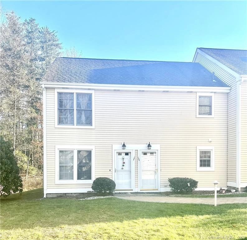 Unit for sale at 54 Rope Ferry Road, Waterford, Connecticut 06385