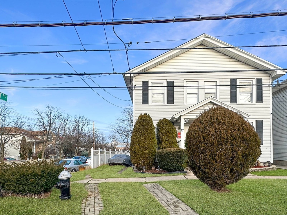 Unit for sale at 17 Maiden Lane, Staten Island, NY 10307
