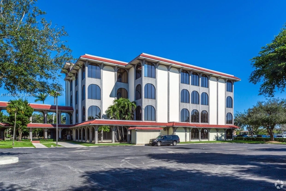 Unit for sale at 15600 SW 15600 SW 288 St, Homestead, FL 33033
