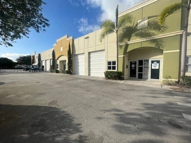 Unit for sale at 2071 NW 112th Ave, Sweetwater, FL 33172