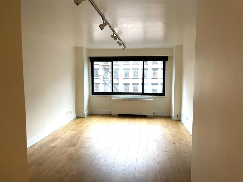 Unit for sale at 201 W 21st Street, Manhattan, NY 10011