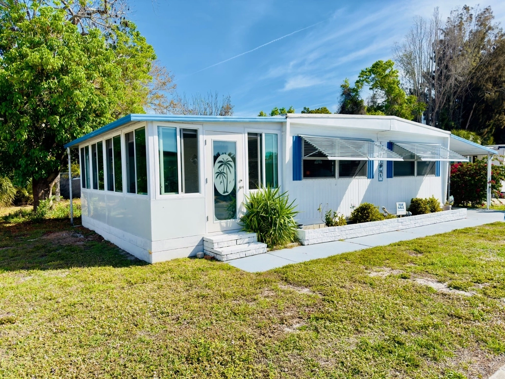 Unit for sale at 20 Quince Ave, Bradenton, FL 34207