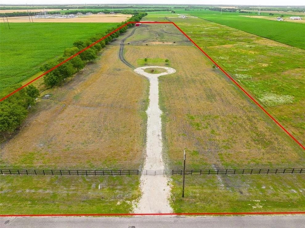 Unit for sale at 8929 County Road 591, Nevada, TX 75173