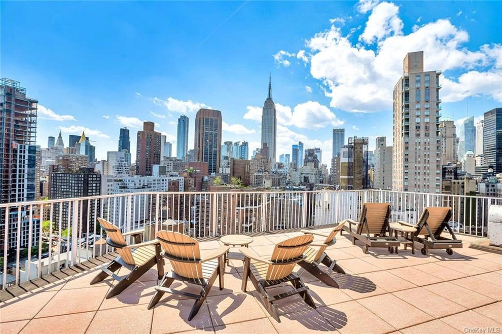 Unit for sale at 225 E 36th St, New York, NY 10016