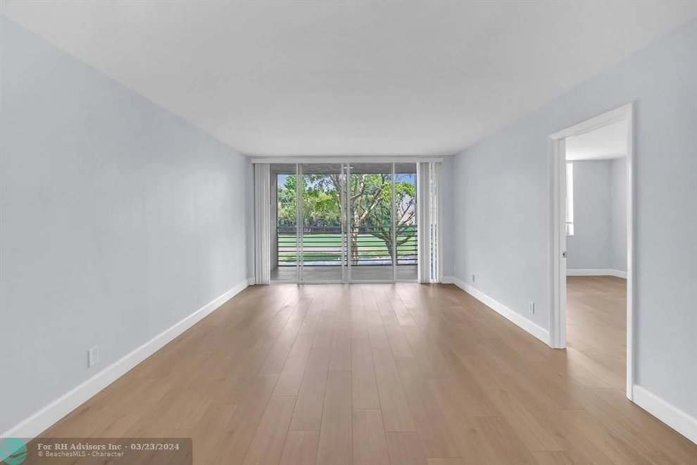 Photo of 9460 Tangerine Place, Fort Lauderdale, FL 33324