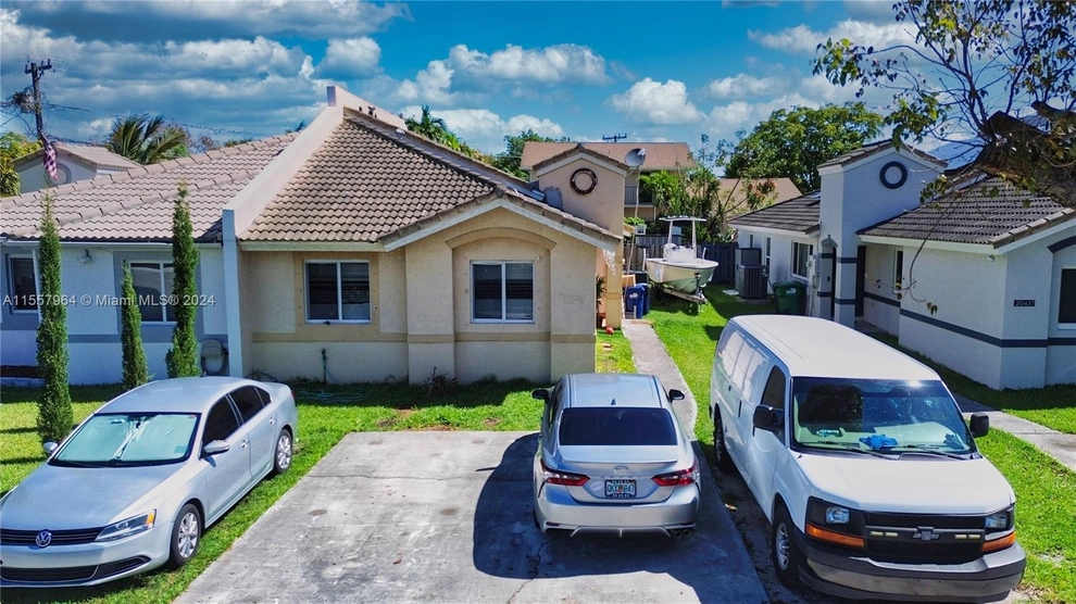 Unit for sale at 20431 SW 93rd Ave, Cutler Bay, FL 33189