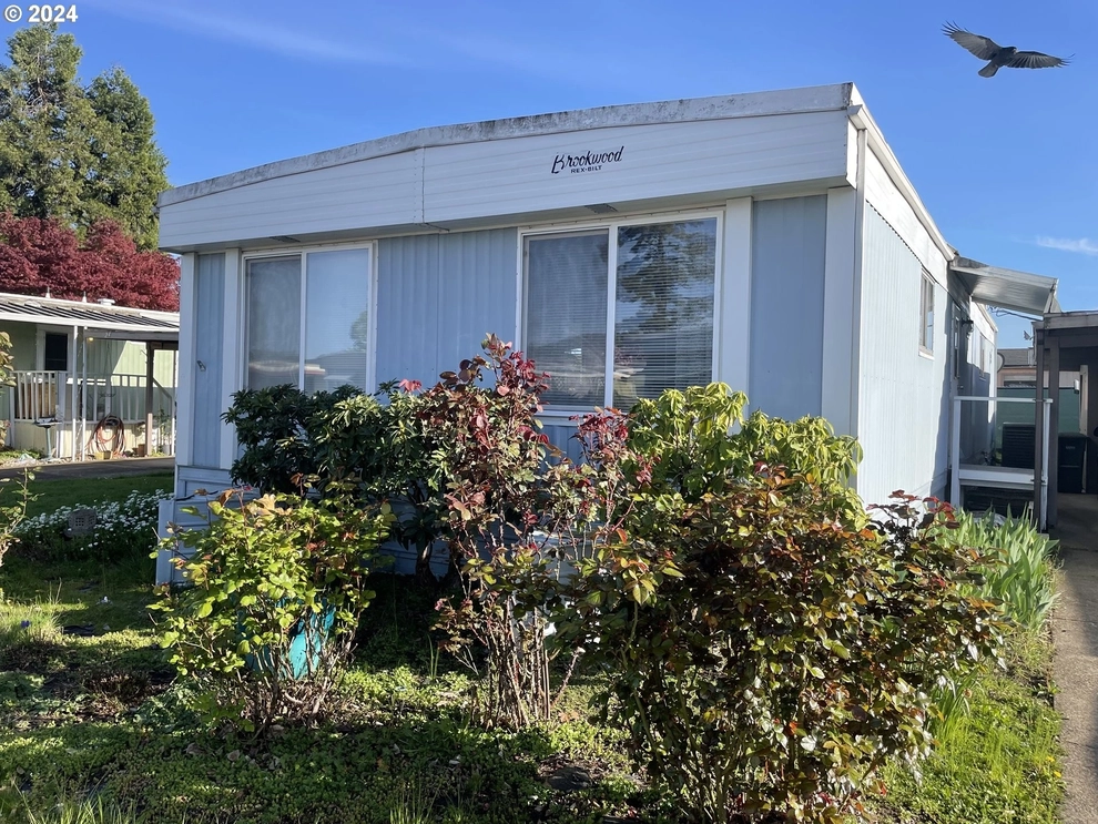 Unit for sale at 2150 LAURA ST, Springfield, OR 97477