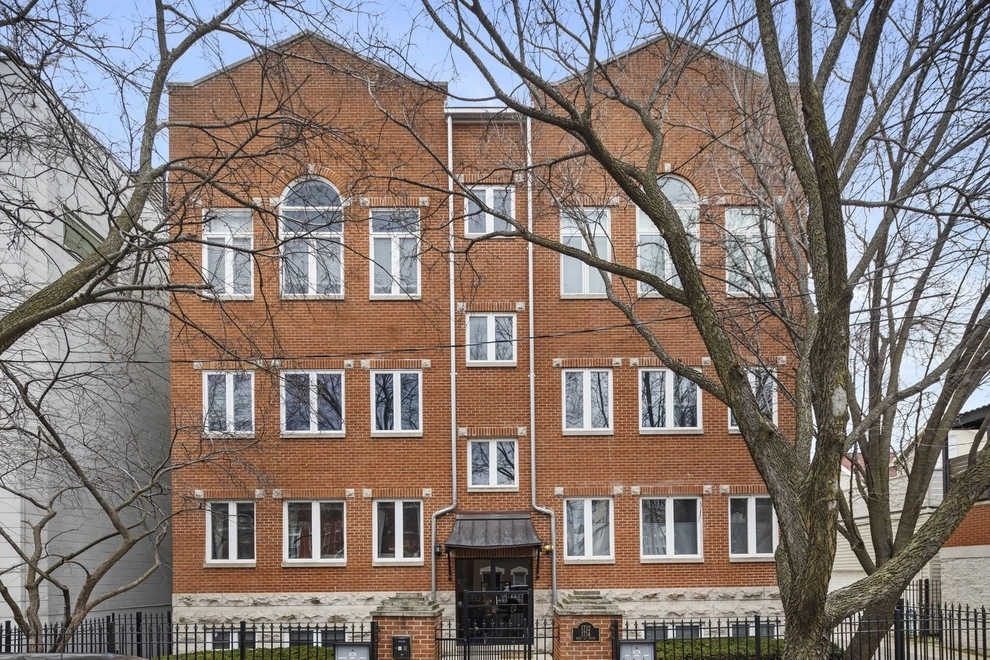 Unit for sale at 1714 W Le Moyne Street, Chicago, IL 60622