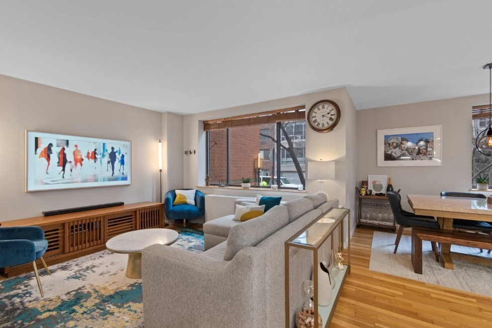 Unit for sale at 445 W 19th Street, Manhattan, NY 10011