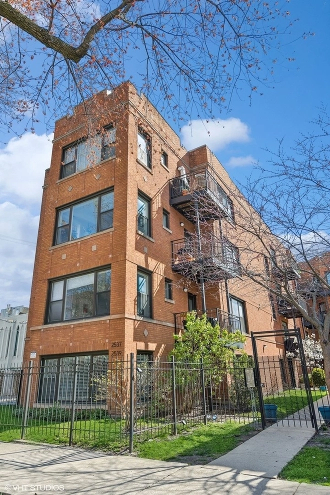 Unit for sale at 2539 N Sawyer Avenue, Chicago, IL 60647