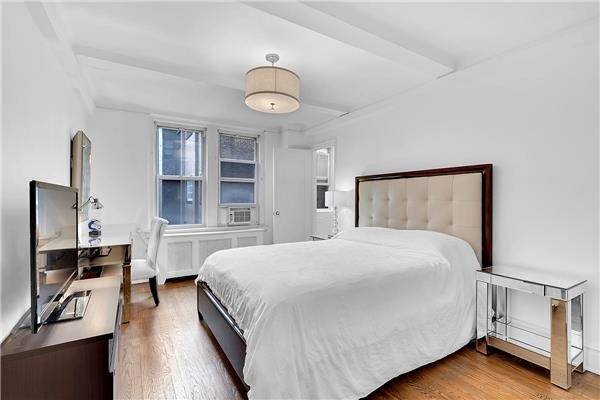 Unit for sale at 333 E 53rd St, Manhattan, NY 10022