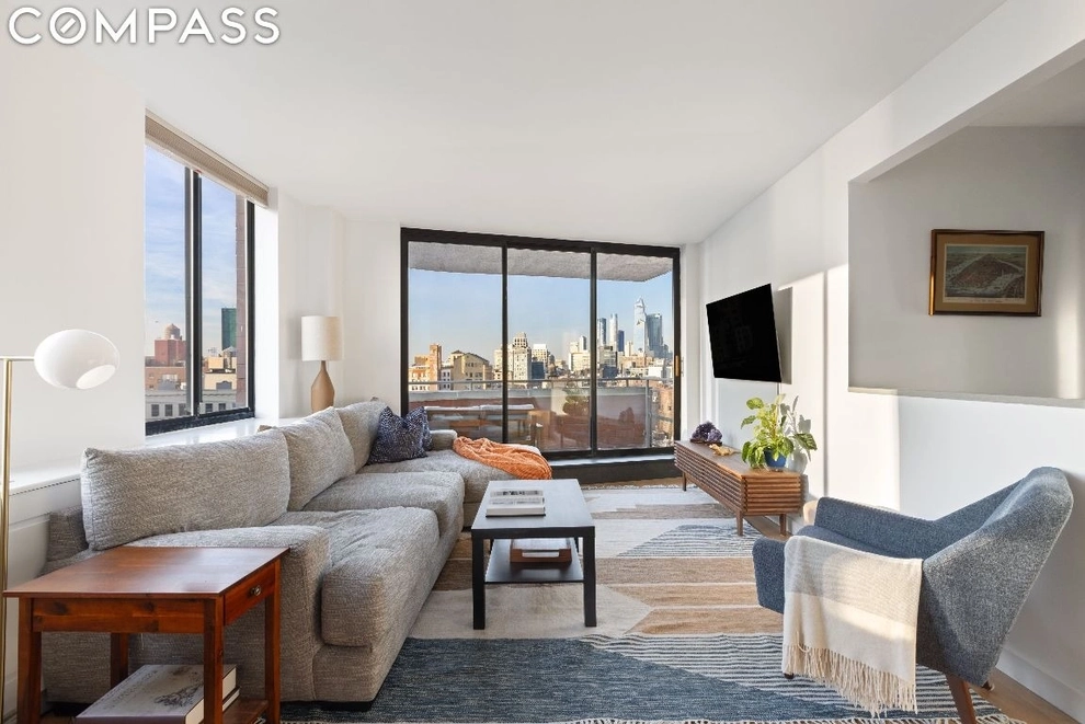 Unit for sale at 140 Charles Street, Manhattan, NY 10014