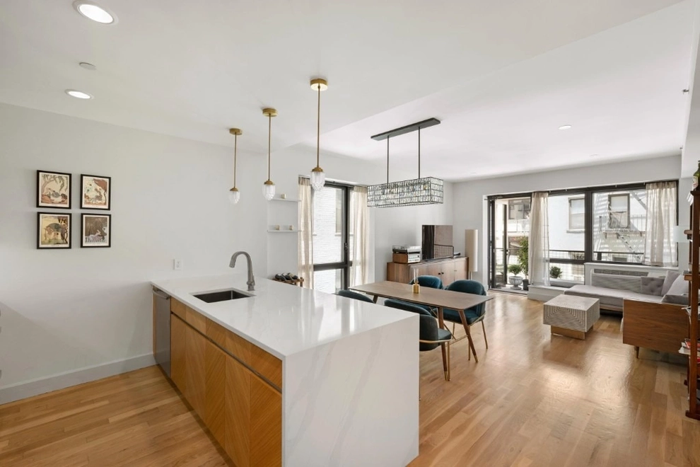 Unit for sale at 11-25 45th Avenue, Queens, NY 11101