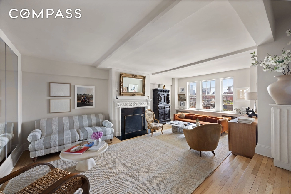Unit for sale at 302 W 12th Street, Manhattan, NY 10014