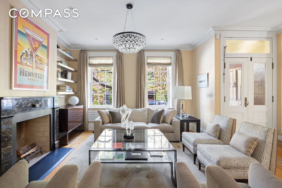 Unit for sale at 310 W 11th Street, Manhattan, NY 10014