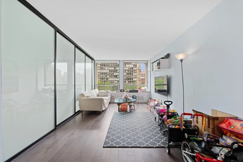 Unit for sale at 330 E 33rd Street, Manhattan, NY 10016