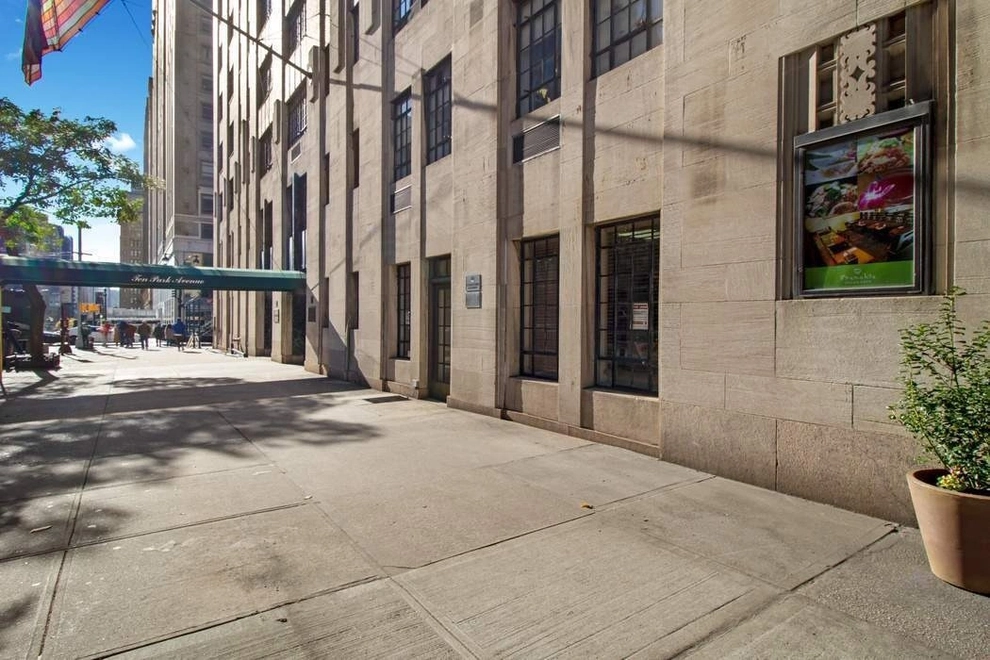 10 Park Avenue
