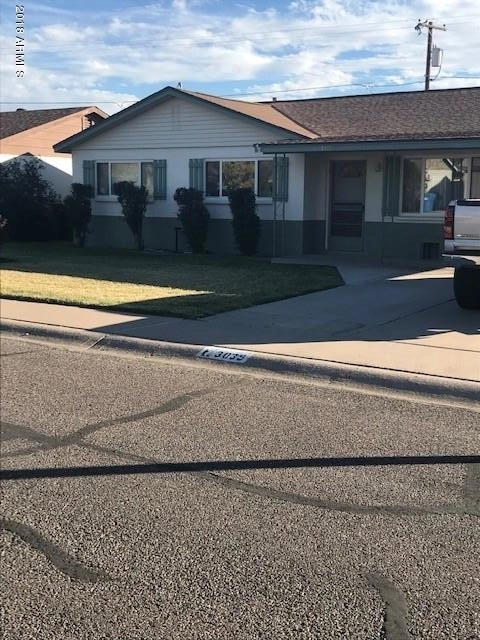 Photo of 3039 West Windrose Drive, Phoenix, AZ 85029