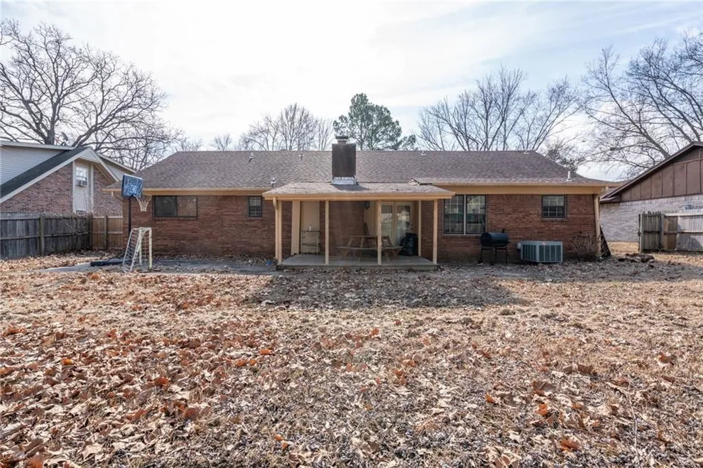 Photo of 10019 Meandering Way, Fort Smith, AR 72903