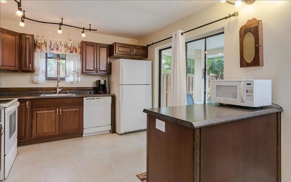 Photo of 5250 Cedarbend Drive, Fort Myers, FL 33919