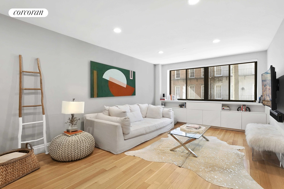 Unit for sale at 306 E 82ND Street, Manhattan, NY 10028