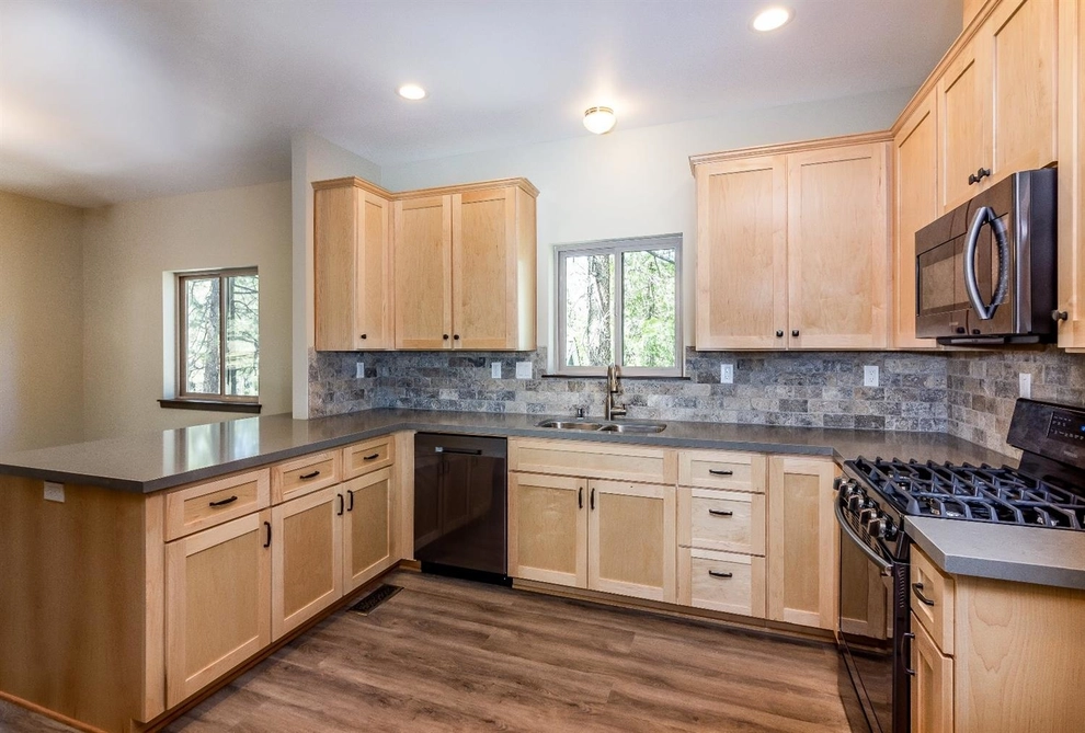 Photo of 6175 Cardinal Road, Wrightwood, CA 92397