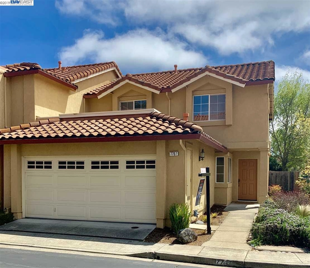 Photo of 7707 Summerhill Place, Castro Valley, CA 94552