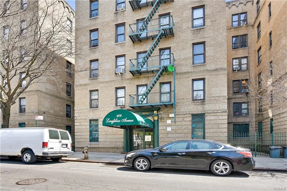 Unit for sale at 1670 Longfellow, Bronx, NY 10460