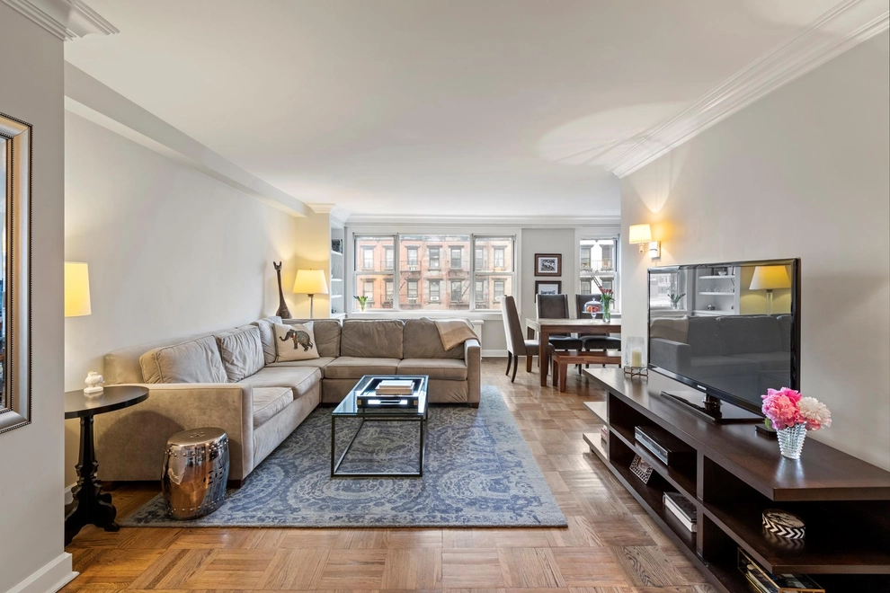 Unit for sale at 196 E 75th Street, Manhattan, NY 10021