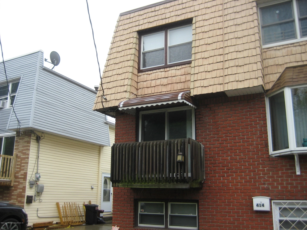 Photo of 416 Willow Road West, Staten Island, NY 10314