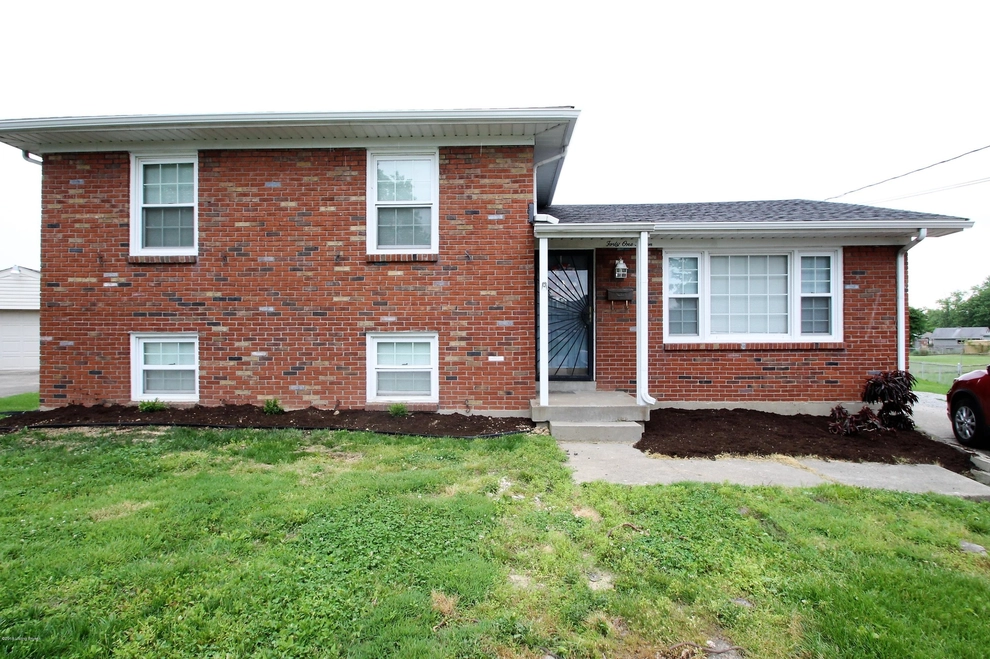 Photo of 4115 Caven Court, Louisville, KY 40229