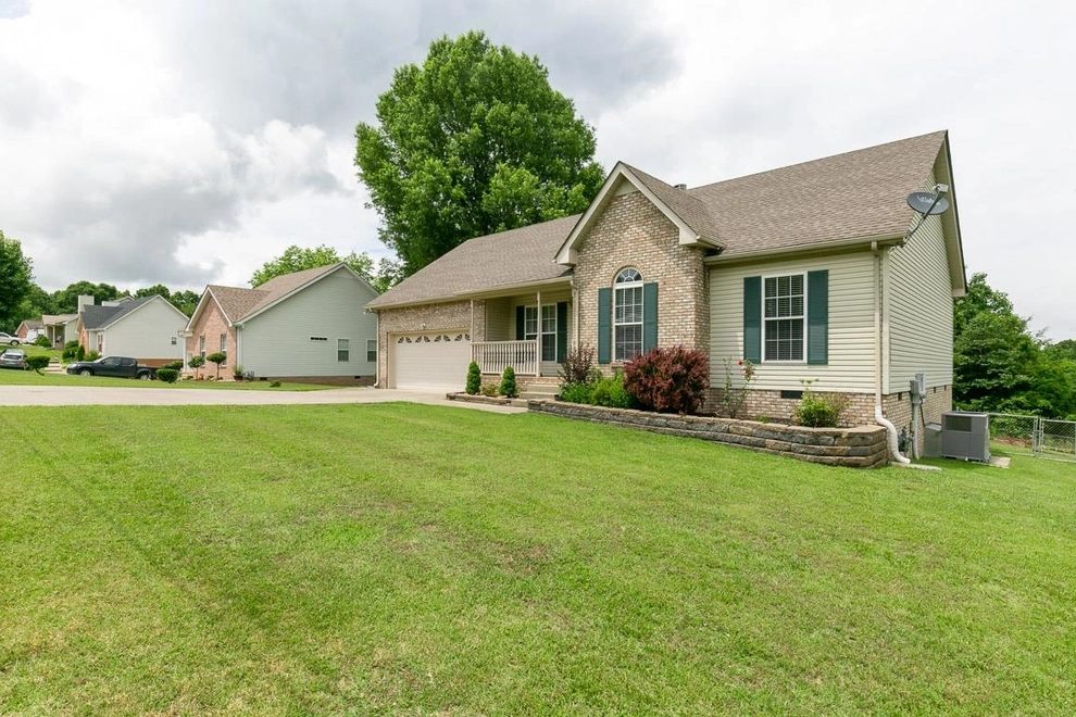 Photo of 4056 Smith Circle, Greenbrier, TN 37073