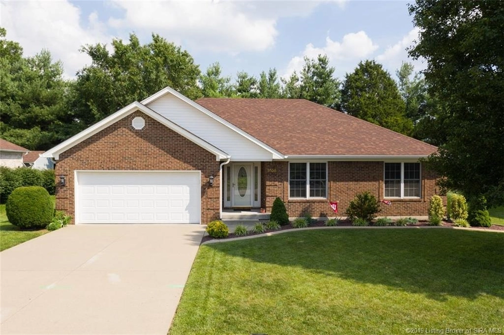 Photo of 3108 Periwinkle Way, New Albany, IN 47150