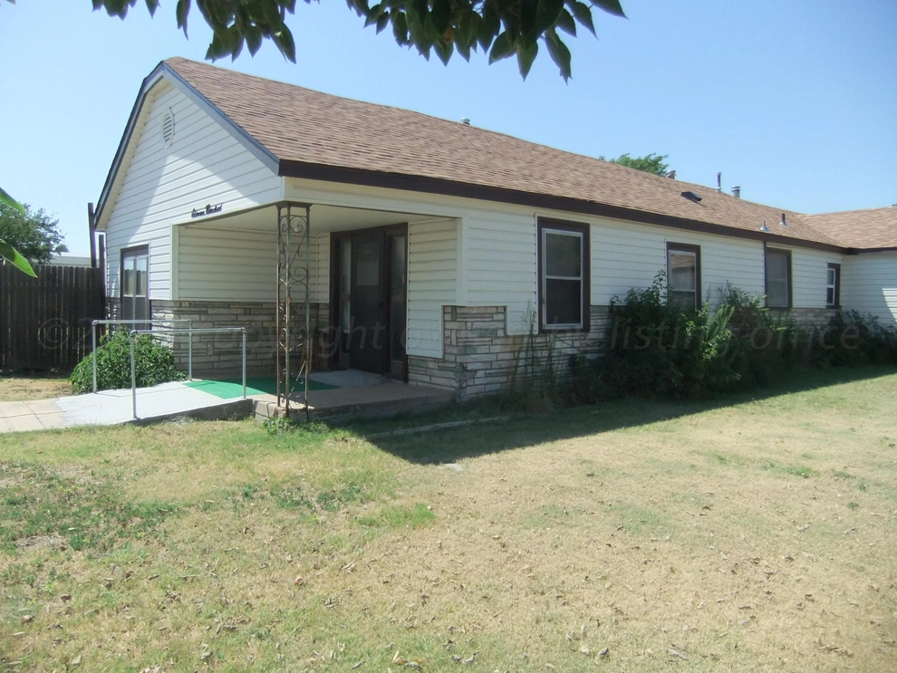 Photo of 1100 McCullough, Pampa, TX 79065