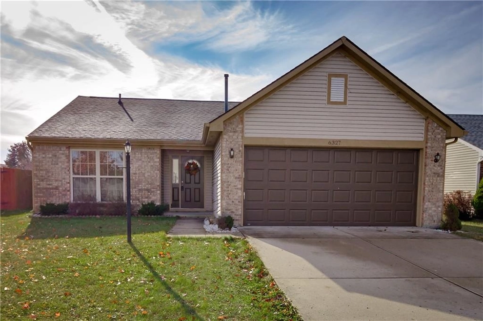 Photo of 6327 Bryce Canyon Drive, Indianapolis, IN 46237