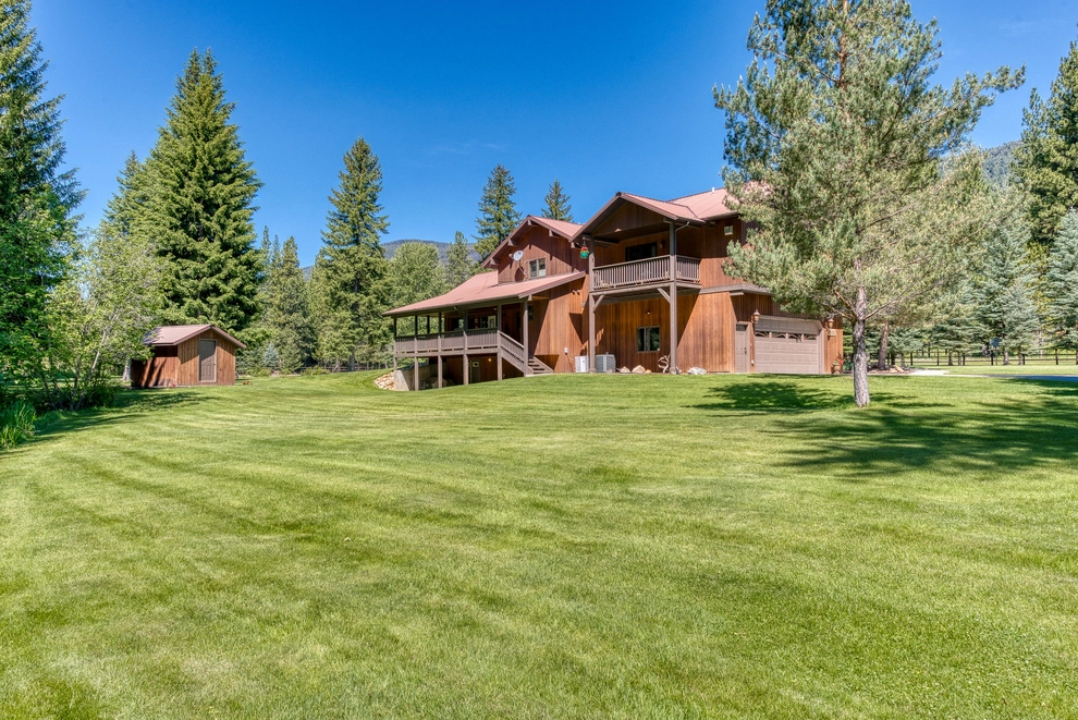 Photo of 7000 Bear Hollow Court, Darby, MT 59829